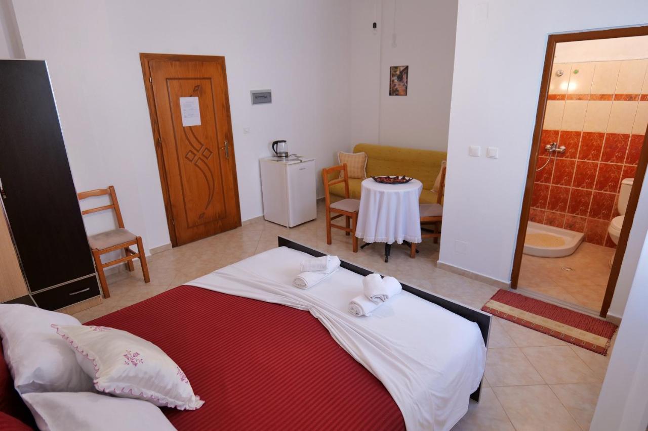 Villa Seventh Heaven Sarandë Exterior foto