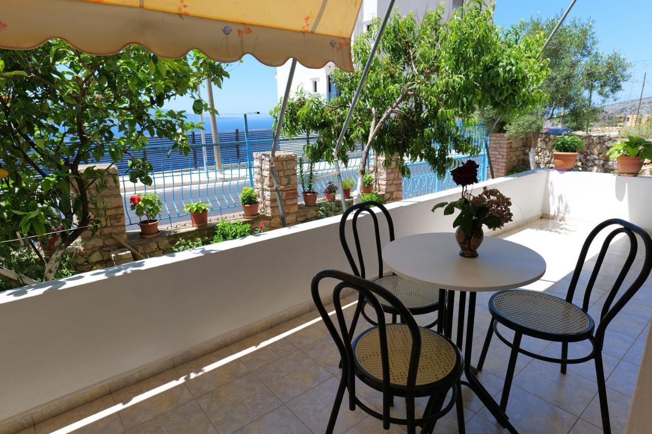 Villa Seventh Heaven Sarandë Exterior foto