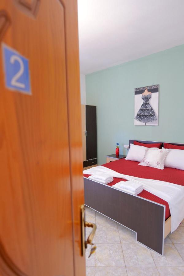 Villa Seventh Heaven Sarandë Exterior foto